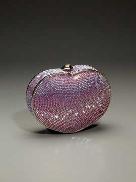 Judith-Leiber-Heart-Jeweled-Clutch
