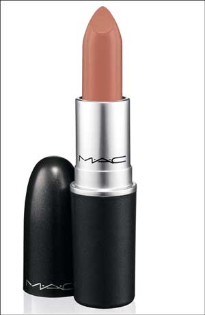 Mac_cremed-nude_lipstick