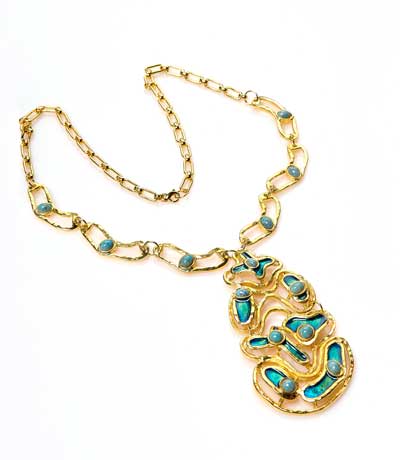 Pade-vavre-pendant-with-turquoise