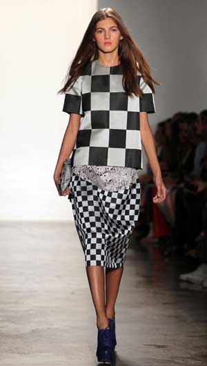 alexandre-herchcovitch-spring-2013-checkered-blouse-withs-skirt
